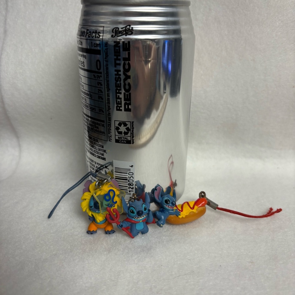 Set of 3 STITCH Charms Leo Devil Hotdog Disney Japan - Picture 2 of 9